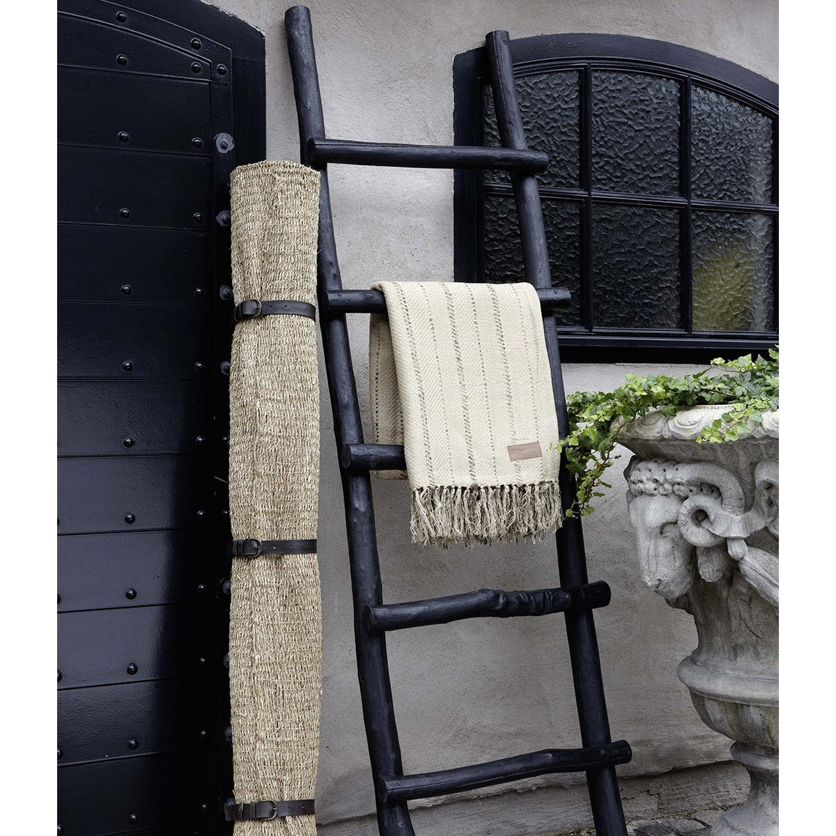 LADDER - -Artwood -Nordstrand Møbler og Interiør