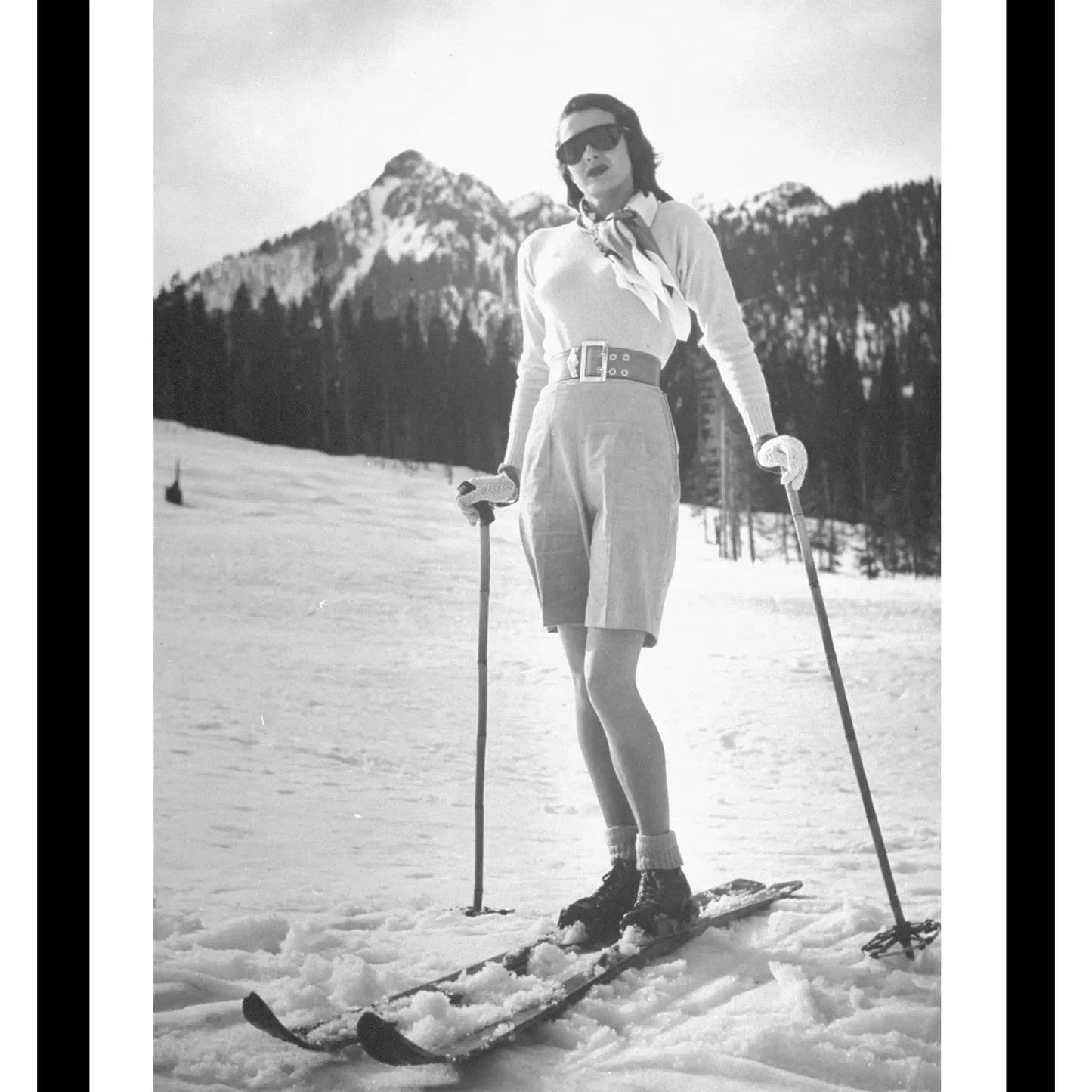 Glass picture w/frame Dame på ski Homefactory