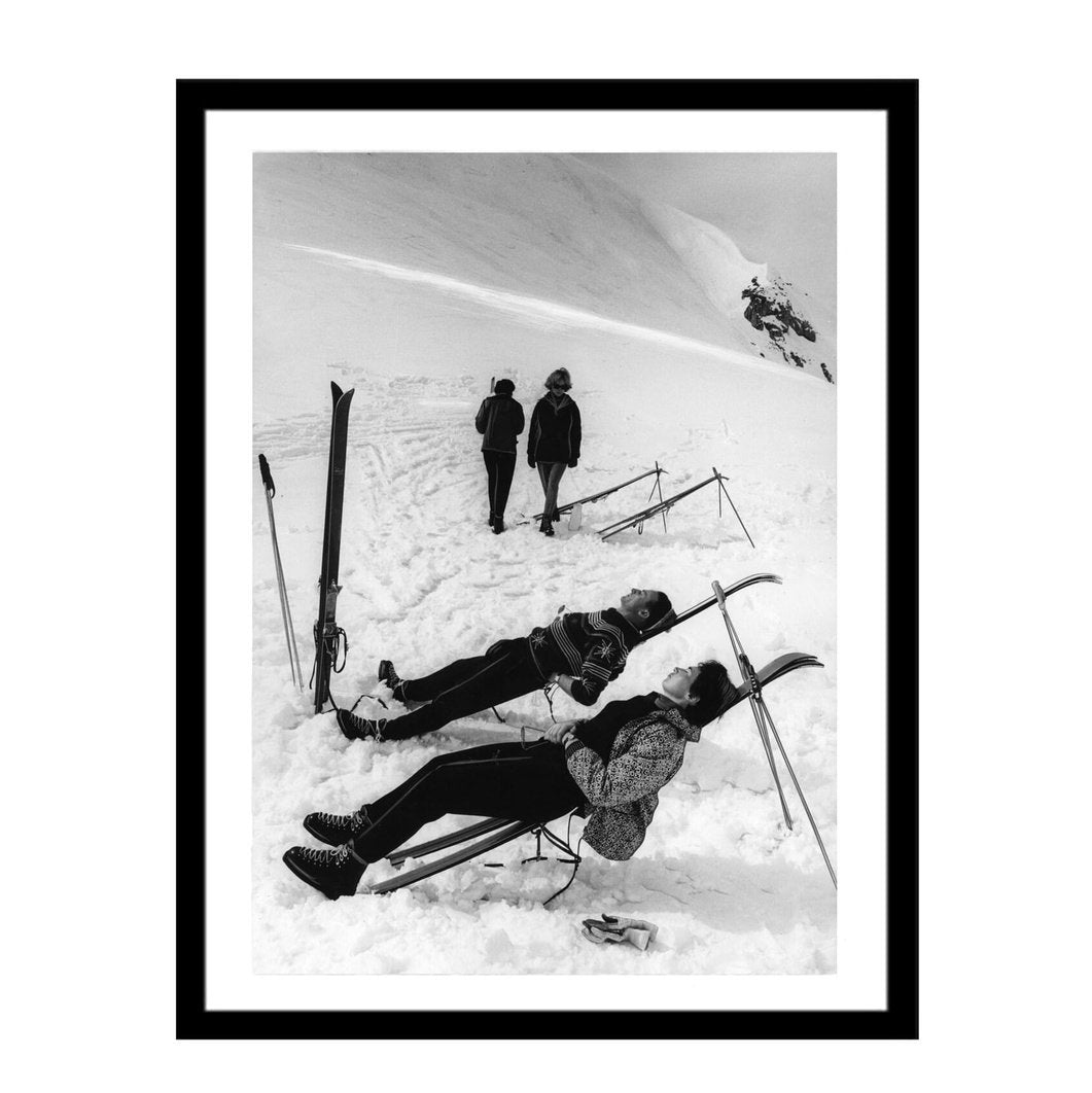 Glass picture w/frame relaxing in the sun - -Homefactory -Nordstrand Møbler og Interiør