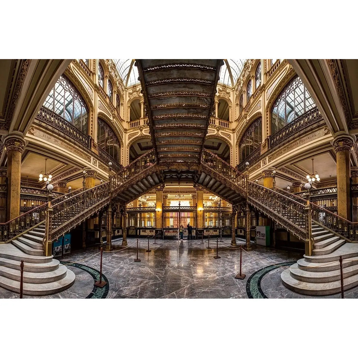 Glass picture stair hall Homefactory