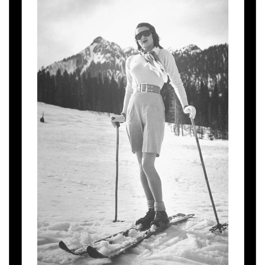 Glass picture w/frame Dame på ski Homefactory