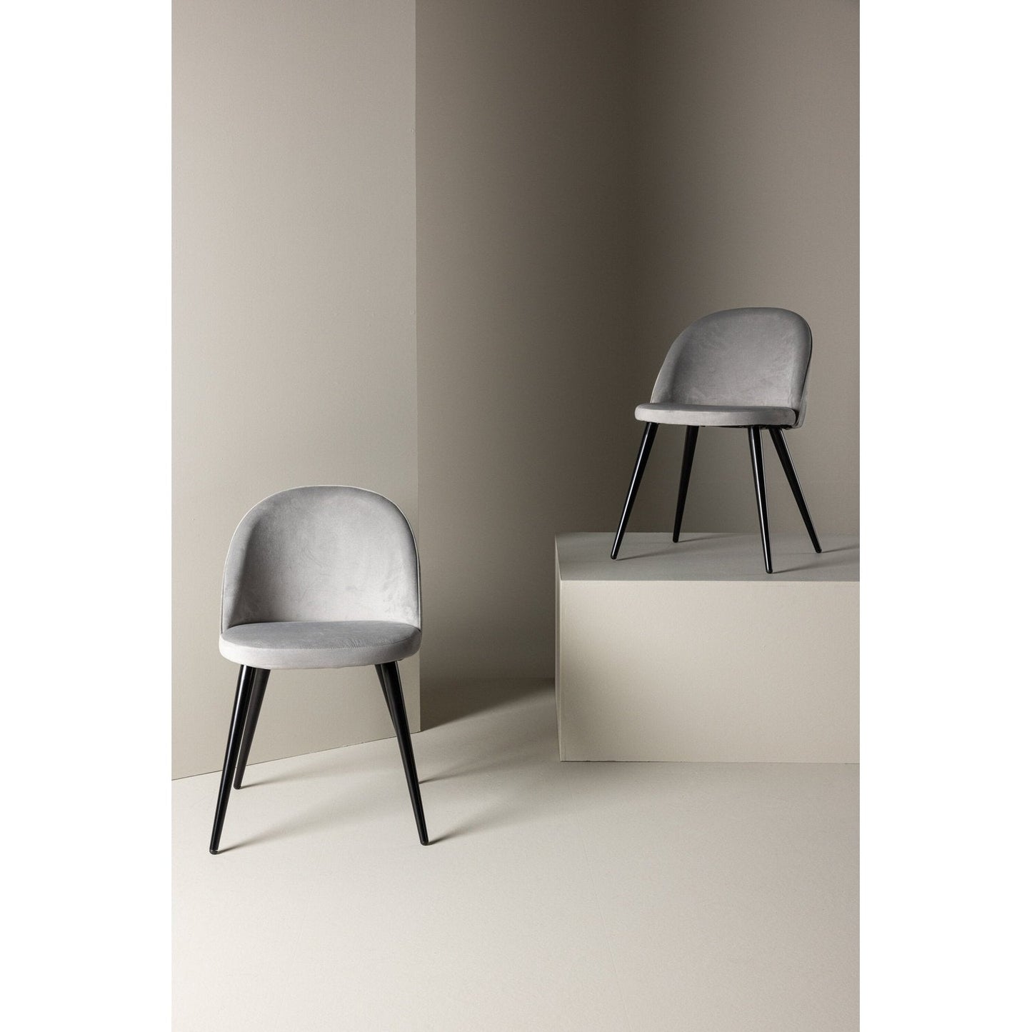 Velvet spisestol
