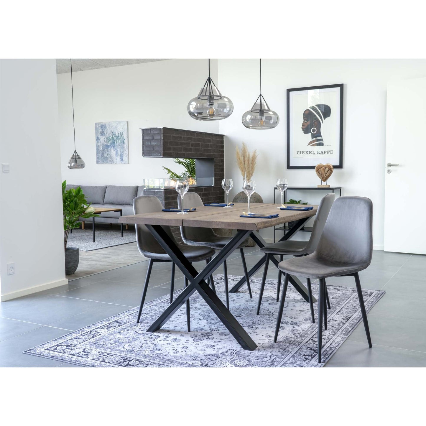 Toulon Spisebord 140