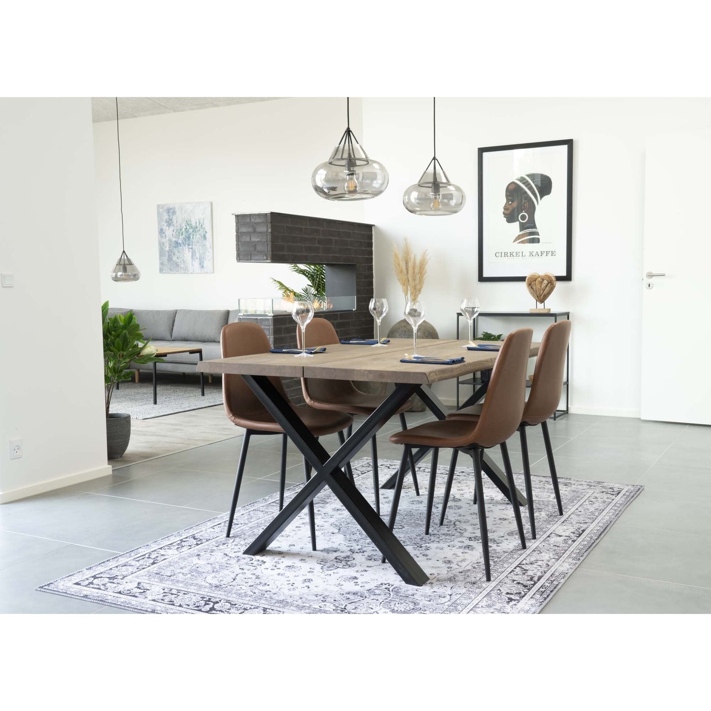 Toulon Spisebord 140