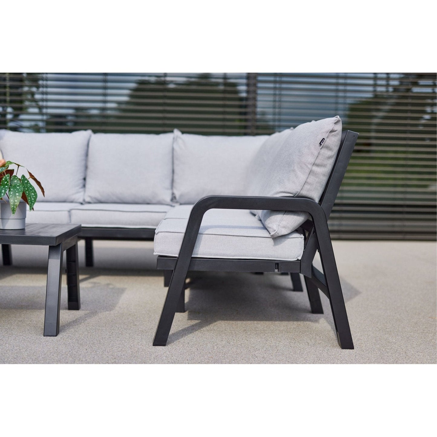 IBIZA Corner Set L with 2 tables - -Nordstrand Møbler og Interiør -Nordstrand Møbler og Interiør