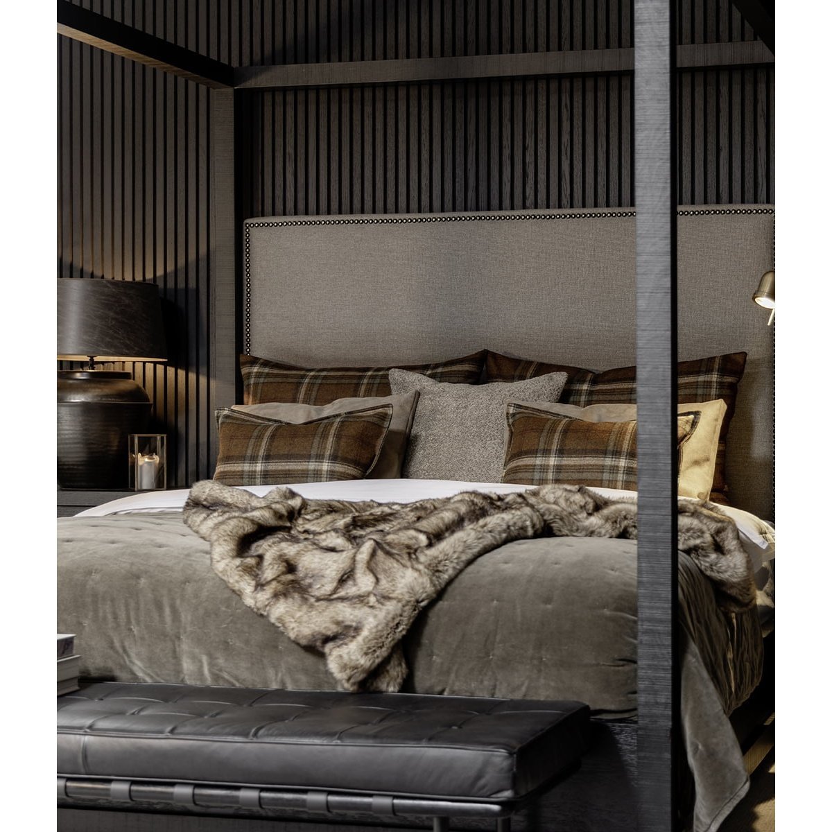 SANTANA WASHED TAUPE Sengteppe - -Artwood -Nordstrand Møbler og Interiør