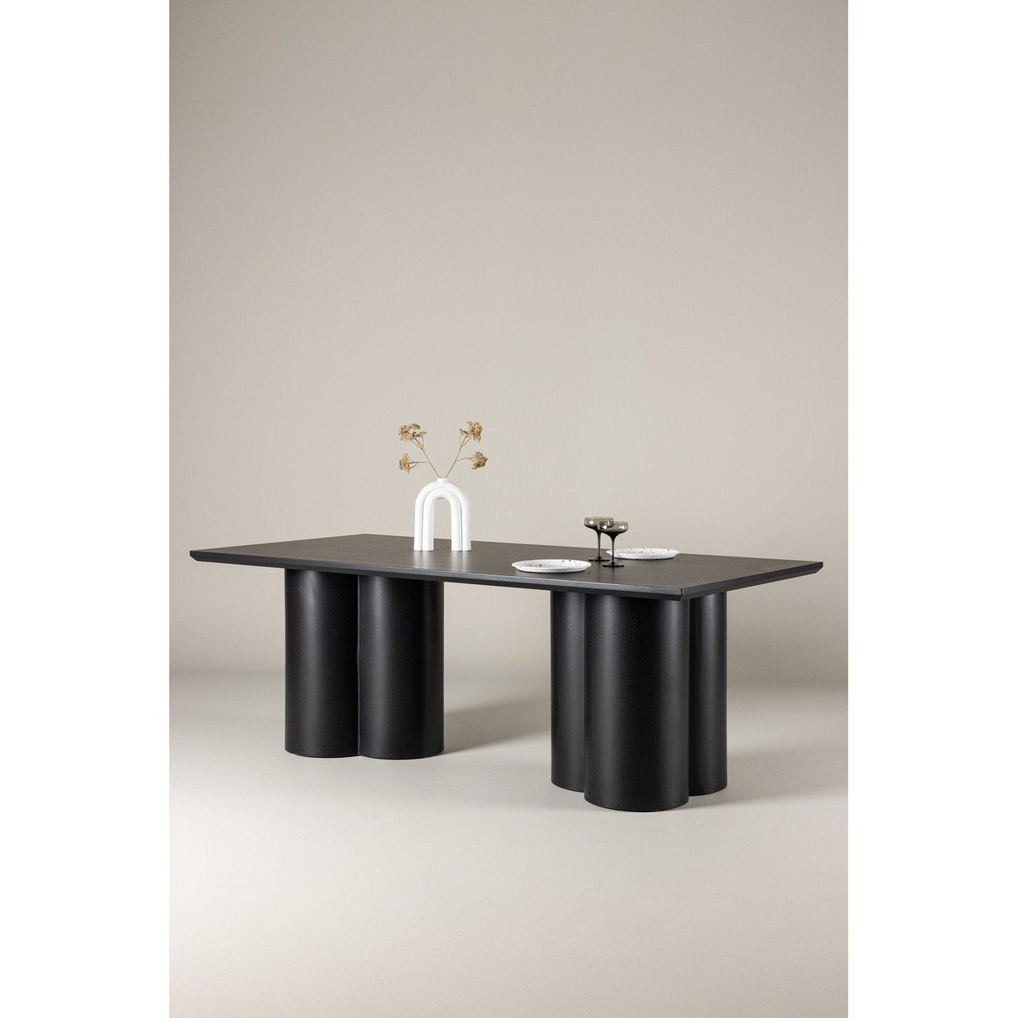 Olivia spisebord 210