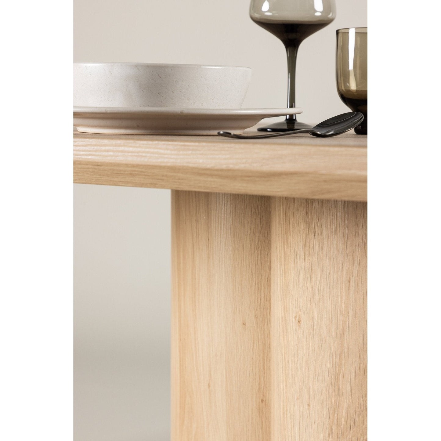 Olivia spisebord 210