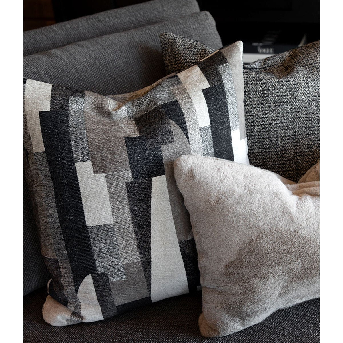 FOGGIA BLACK/TAUPE Putetrekk - -Artwood -Nordstrand Møbler og Interiør