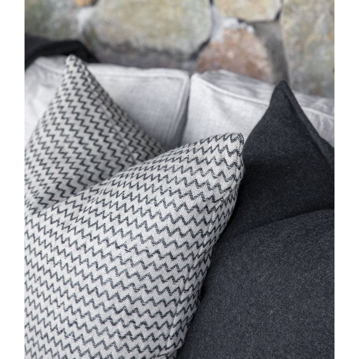 CASA LINEN/BLACK Putetrekk - -Artwood -Nordstrand Møbler og Interiør