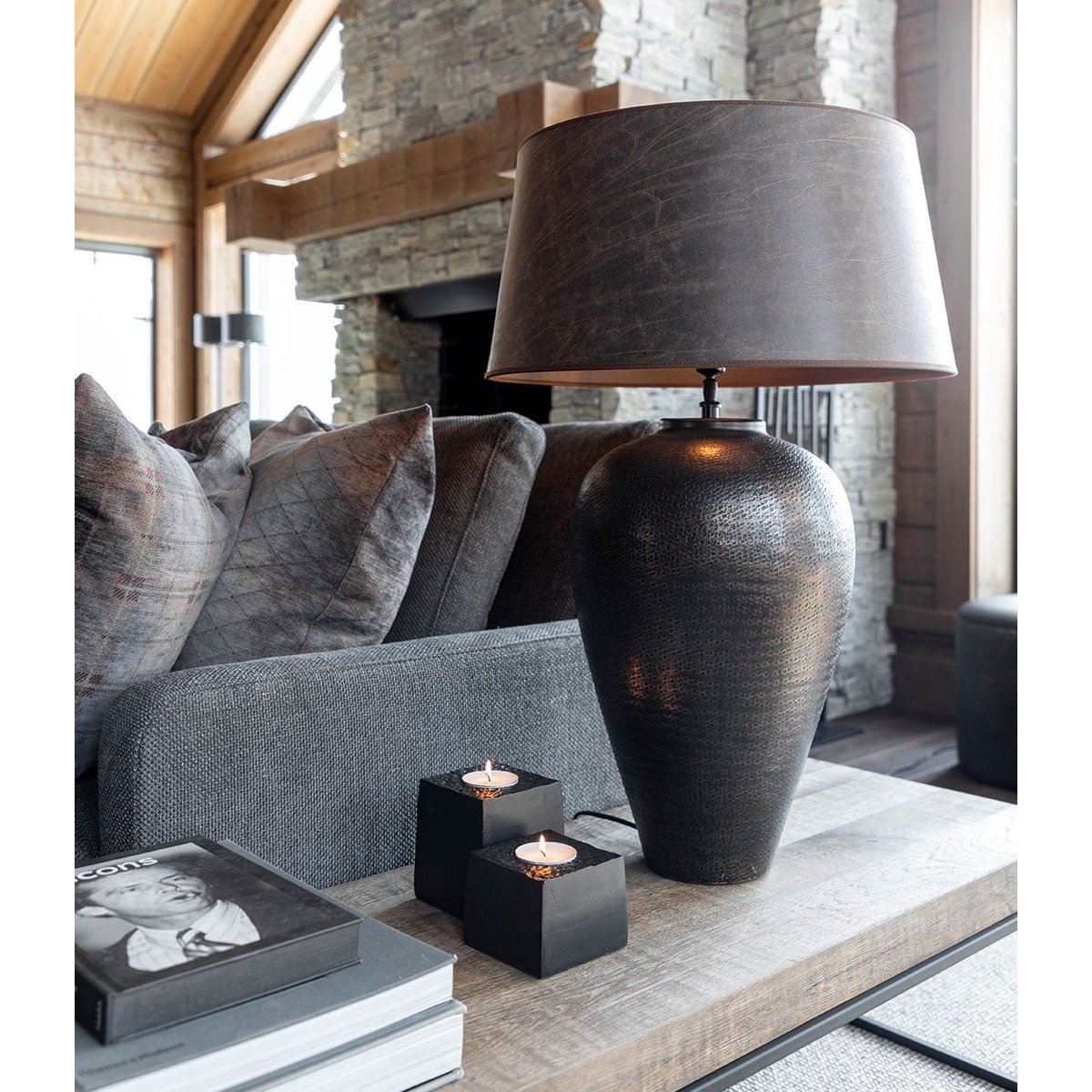 FLORENCE bordlampe Antique Bronze - -Artwood -Nordstrand Møbler og Interiør