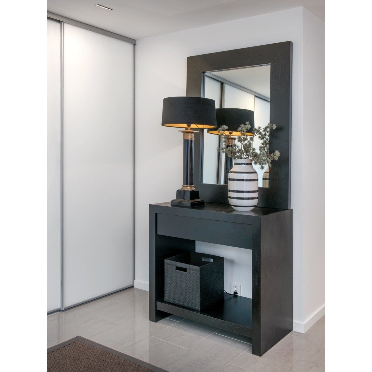 Bordlampe Clermont black/brass - -Homefactory -Nordstrand Møbler og Interiør