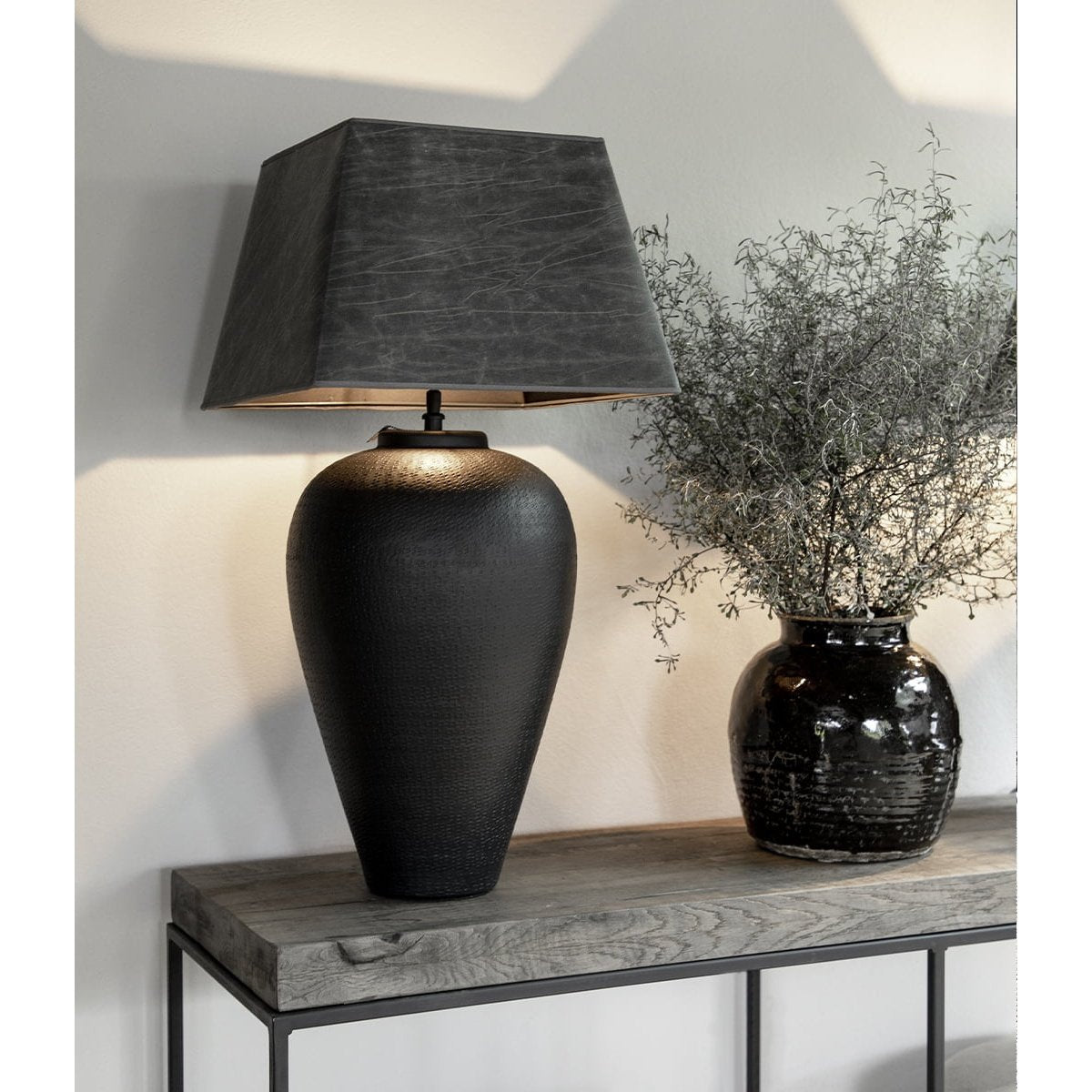 FLORENCE bordlampe mattsvart - -Artwood -Nordstrand Møbler og Interiør