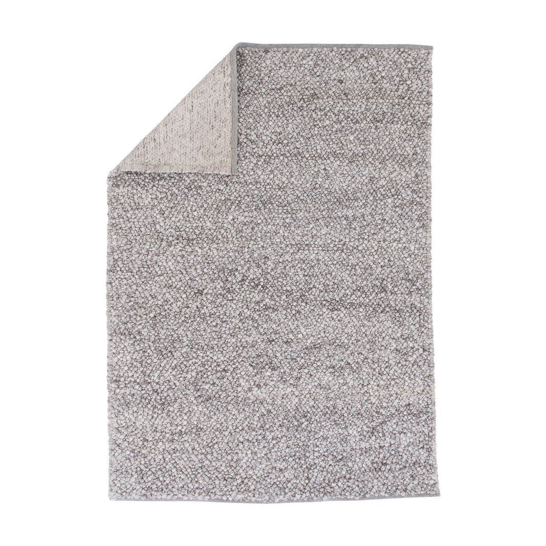 Jajru ullteppe 200x300