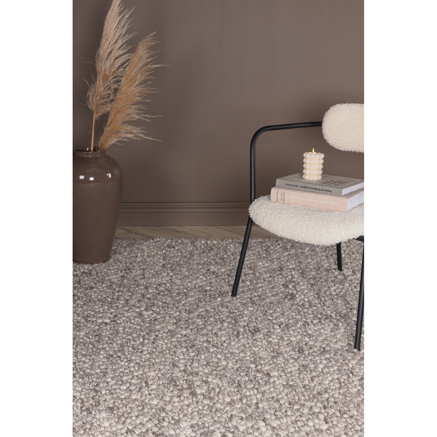 Jajru ullteppe 250x350