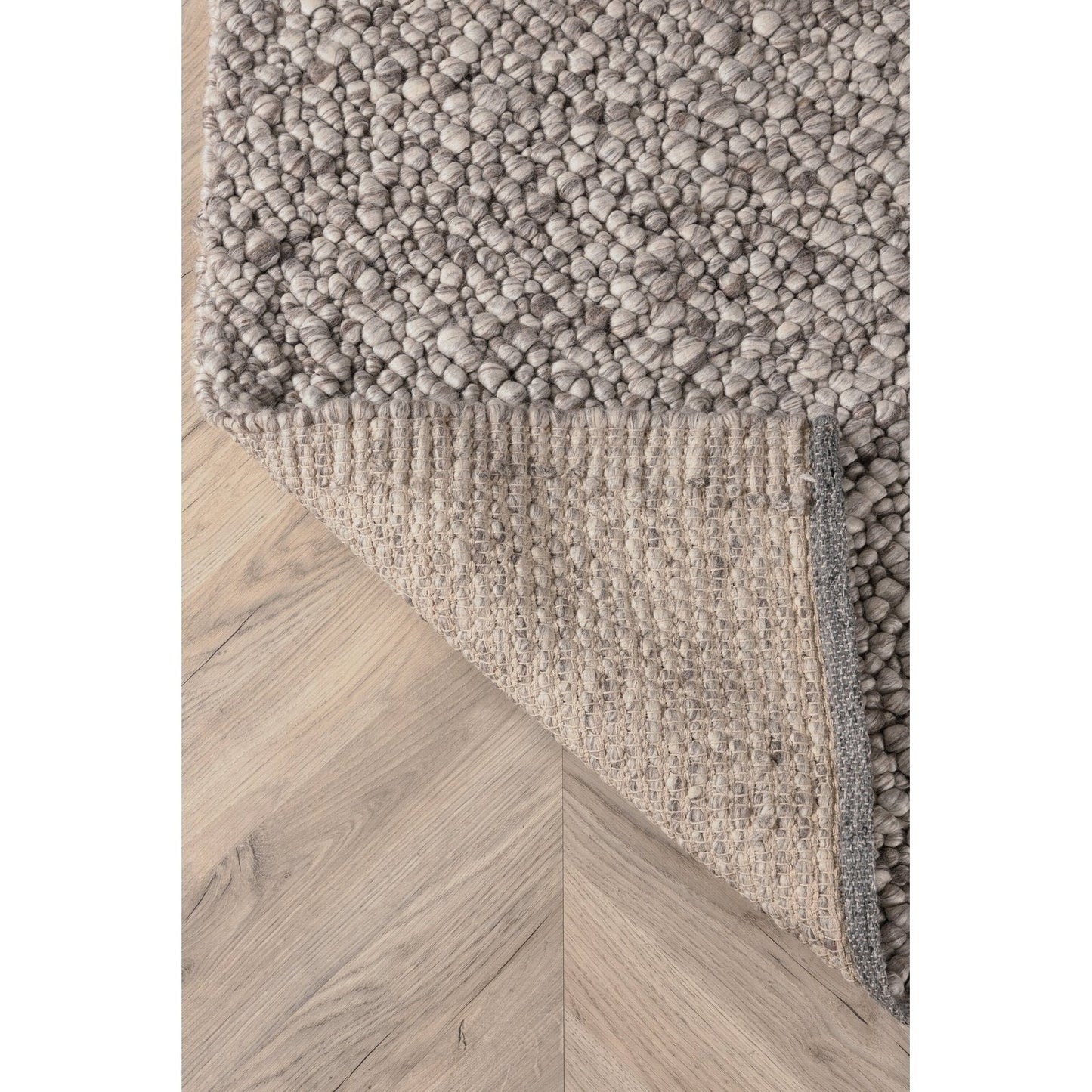 Jajru ullteppe 250x350