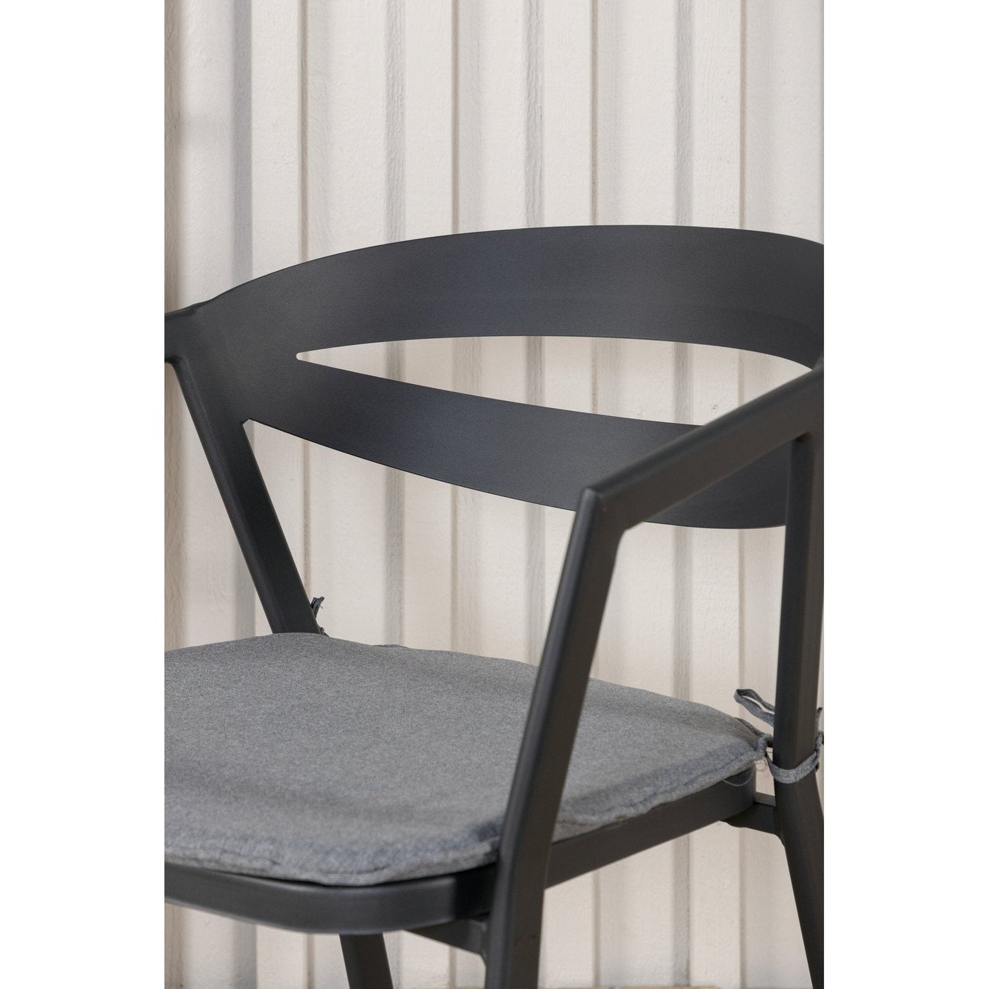 Slit spisestol